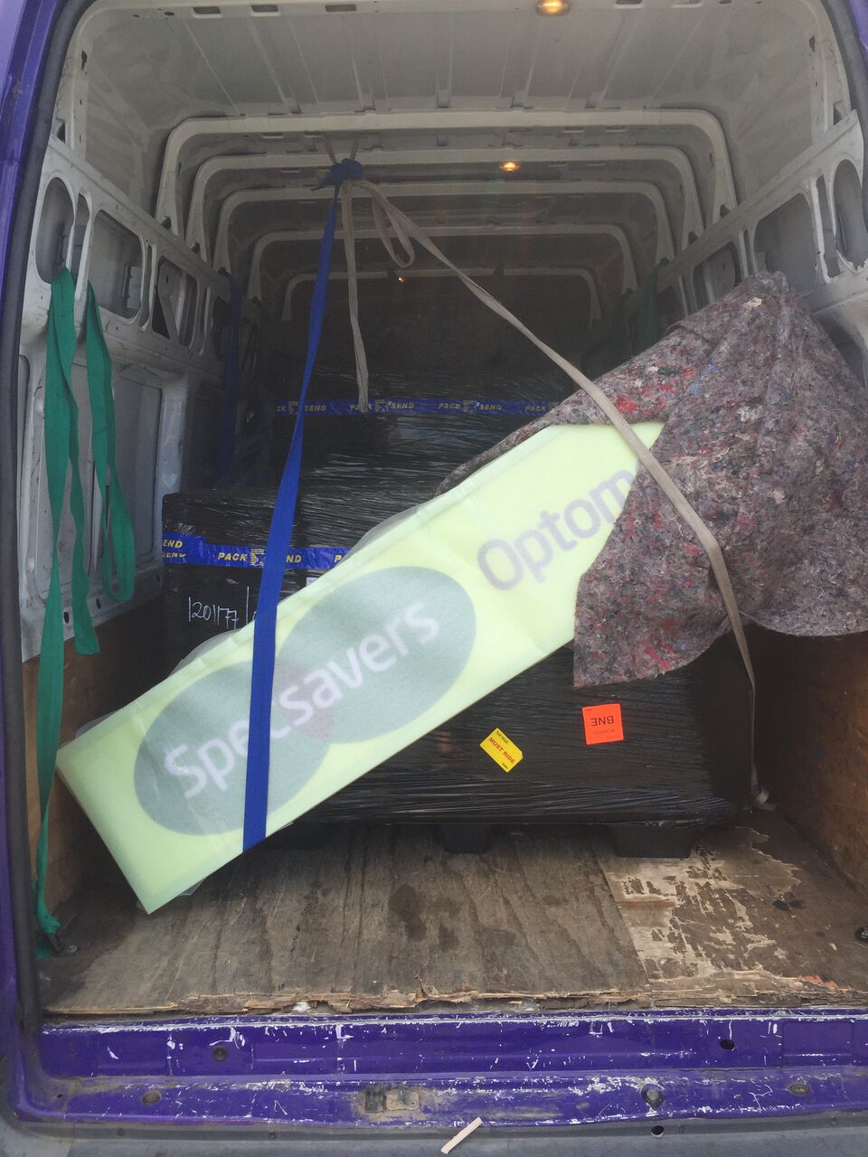 Signage freight New Zealand wide Furniture Express